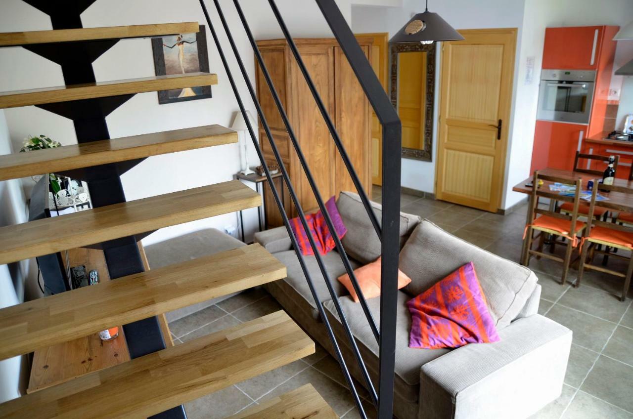 Whitley Cottage Condette Ngoại thất bức ảnh